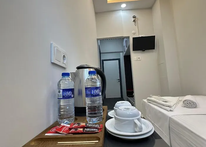 Otel Asıl Kosova 2*