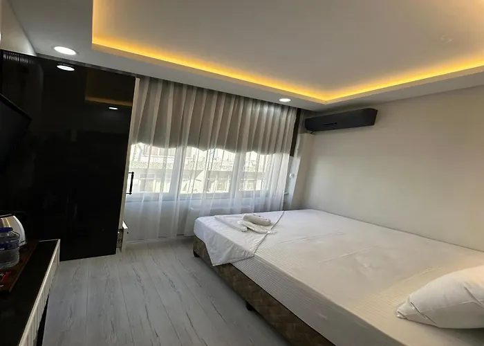 Hotel Asil Kosova 2*