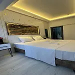 Asil Kosova ホテル 2*