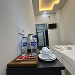 ホテル Asil Kosova 2*